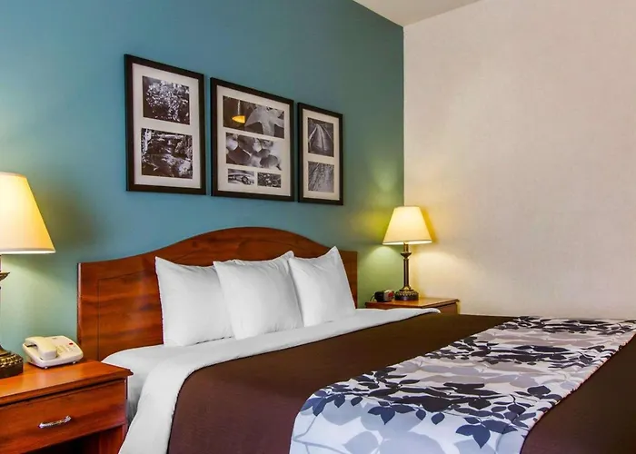 Sleep & - Casper Hotel Evansville